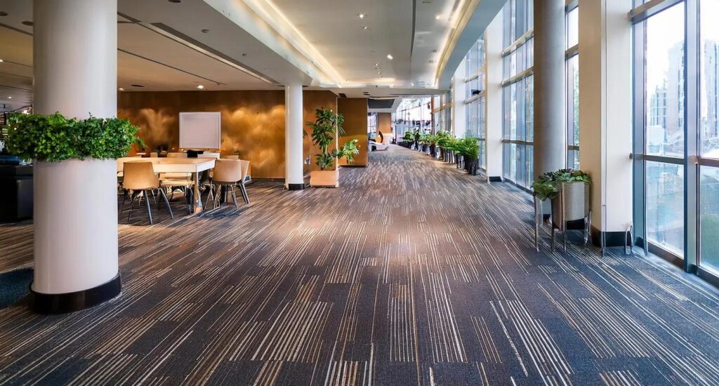 أرضيات SPC كاملة الشكل