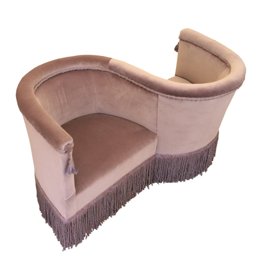 أفضل تصاميم غرف النوم العلوية للمنازل في أبوظبي